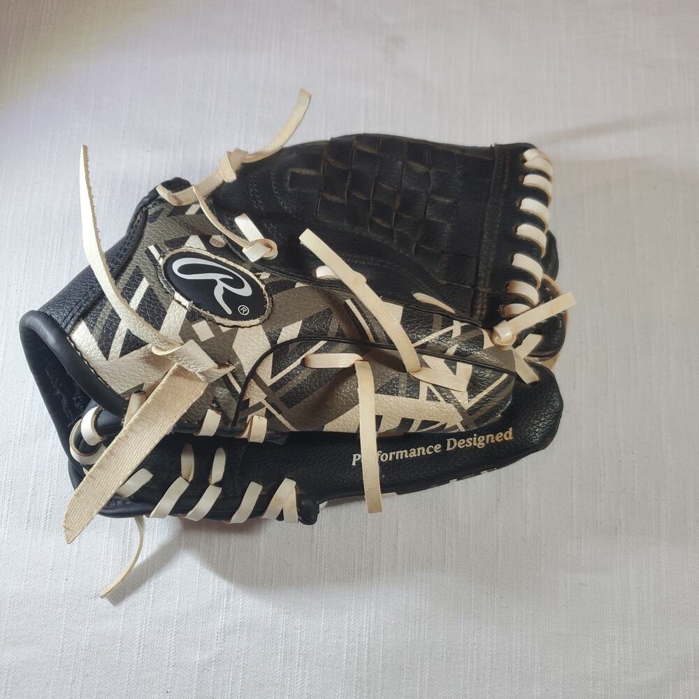 Rawlings Baseball Glove 10.5 Inch | REM105